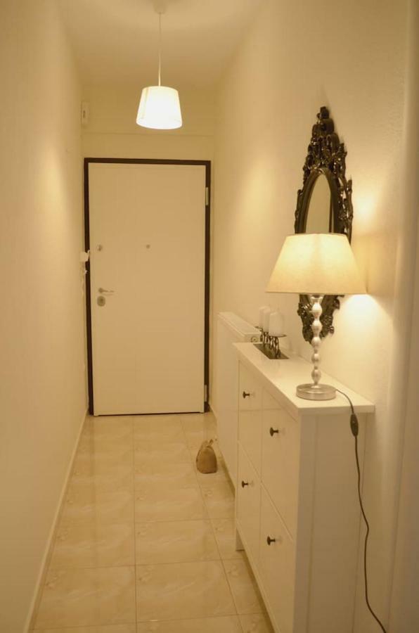 Lemon Beach Front Apartment, Nikiti Екстериор снимка